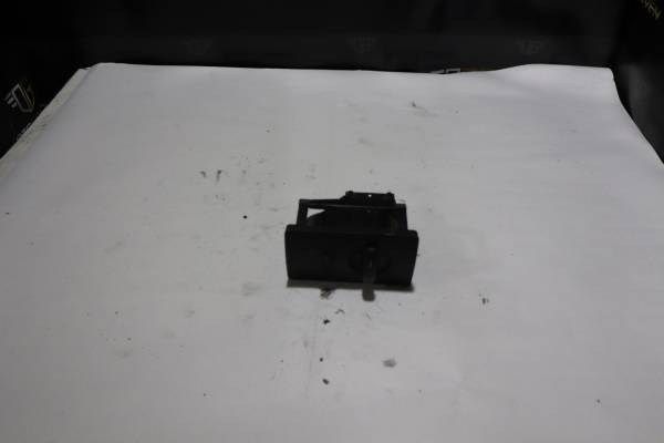 FORD TRANSİT 300 L-M-S-SF ÇIKMA PARÇA TRANSİT V184 FAR DÜĞMESİ